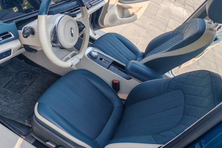 Used ORA Good Cat 2021 400km Standard Range Athena Edition Lithium Iron Phosphate Interior 3