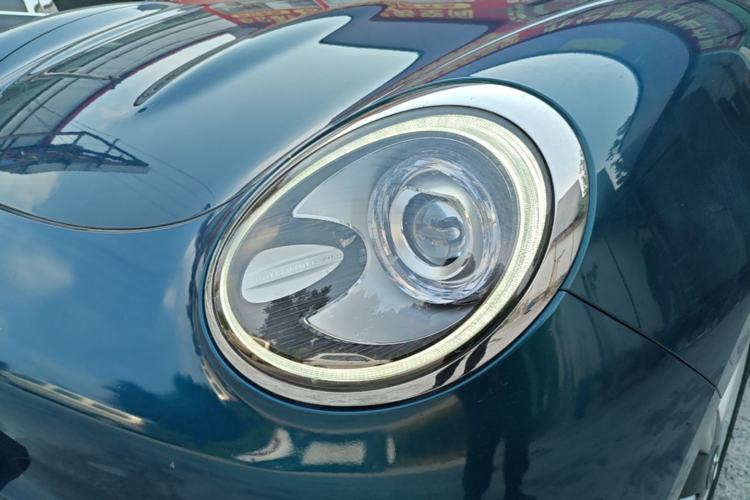 Used ORA Good Cat 2021 400km Standard Range Venus Edition Lithium-Ion Battery Left Front Headlight