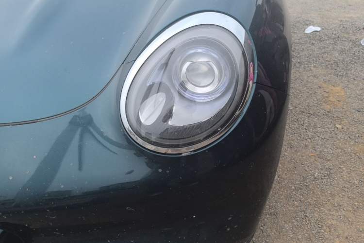 Used ORA Good Cat 2021 400km Standard Range Athena Edition Lithium-Ion Battery Left Front Headlight