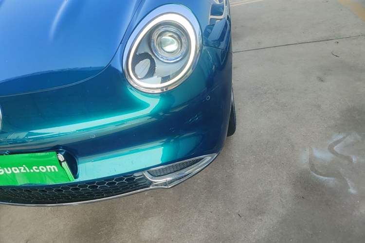 Used ORA Good Cat 2021 400km Standard Range Athena Edition Lithium-Ion Battery Left Front Headlight