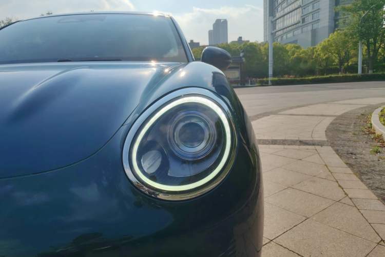 Used ORA Good Cat 2021 400km Standard Range Athena Edition Lithium Iron Phosphate Left Front Headlight