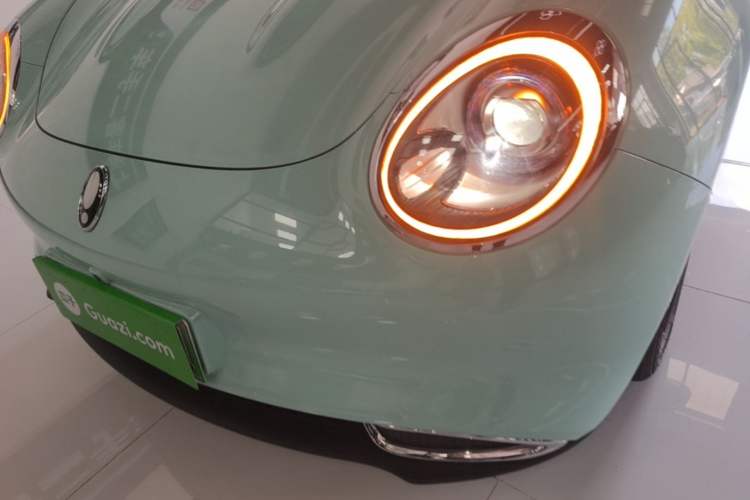 Used ORA Good Cat 2021 500km Long-Range Poseidon Edition Lithium-Ion Battery Left Front Headlight