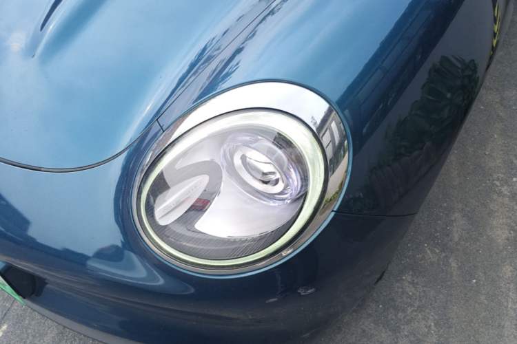 Used ORA Good Cat 2021 500km Long-Range Poseidon Edition Lithium-Ion Battery Left Front Headlight