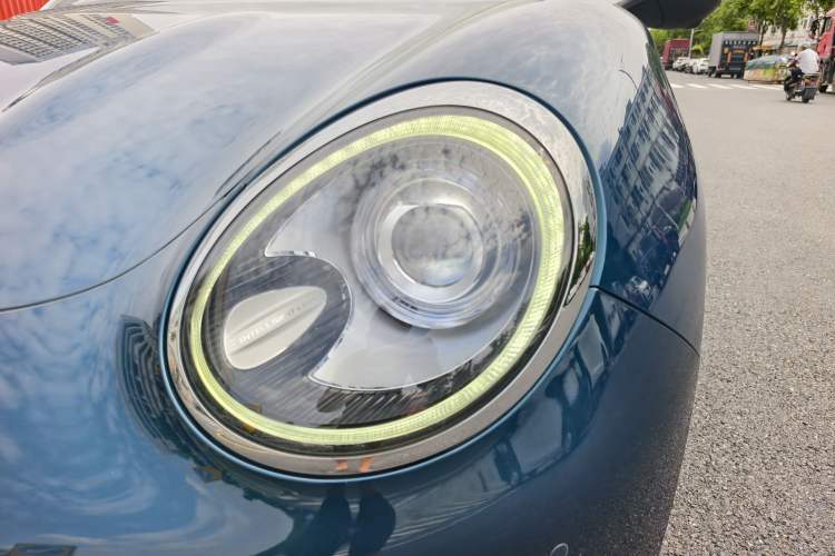 Used ORA Good Cat 2021 400km Standard Range Athena Edition Lithium-Ion Battery Left Front Headlight