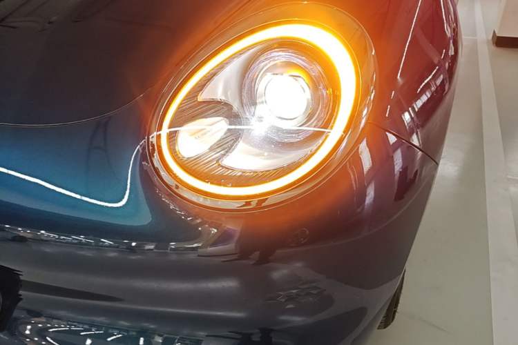 Used ORA Good Cat 2021 400km Standard Range Venus Edition Lithium Iron Phosphate Left Front Headlight
