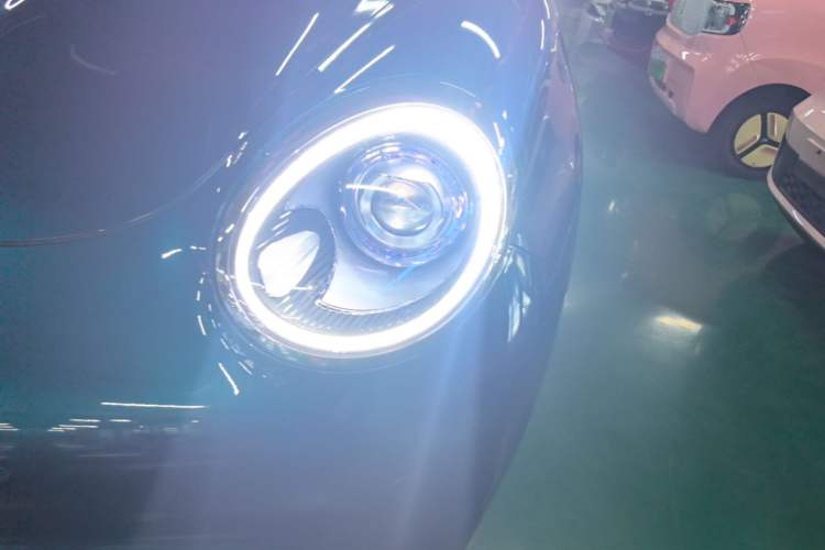 Used ORA Good Cat 2021 400km Standard Range Muse Edition Lithium Iron Phosphate Left Front Headlight