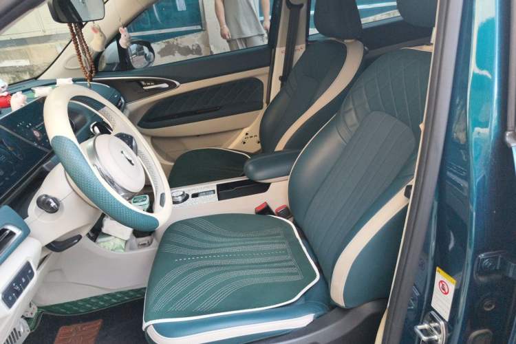 Used ORA Good Cat 2021 400km Standard Range Athena Edition Lithium Iron Phosphate Left Front Seat