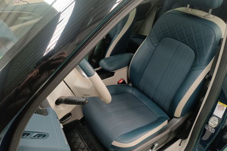 Used ORA Good Cat 2021 400km Standard Range Athena Edition Lithium-Ion Battery Left Front Seat