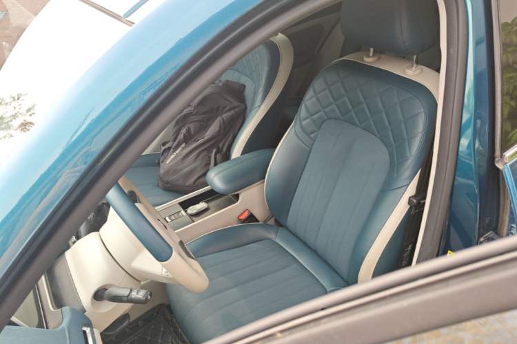 Used ORA Good Cat 2021 500km Long-Range Poseidon Edition Lithium-Ion Battery Left Front Seat