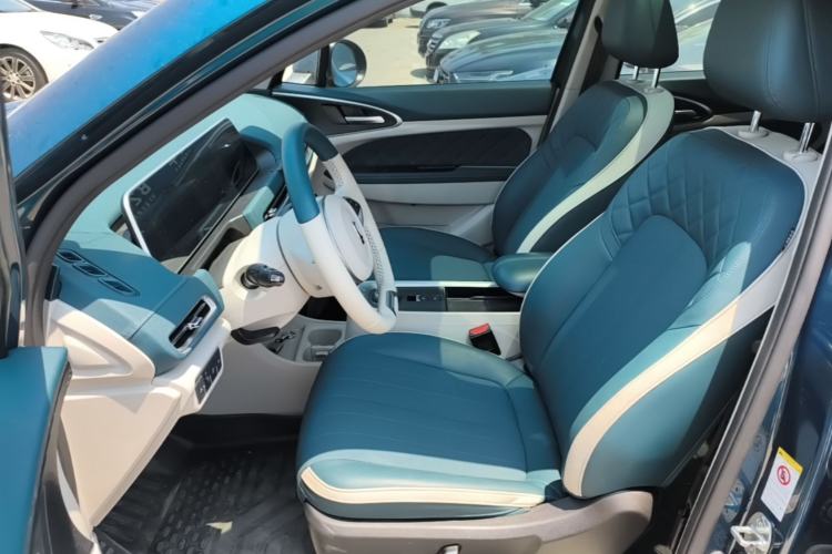 Used ORA Good Cat 2021 400km Standard Range Athena Edition Lithium-Ion Battery Left Front Seat