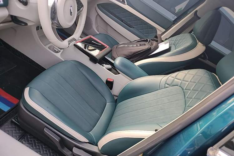 Used ORA Good Cat 2021 400km Standard Range Venus Edition Lithium-Ion Battery Left Front Seat