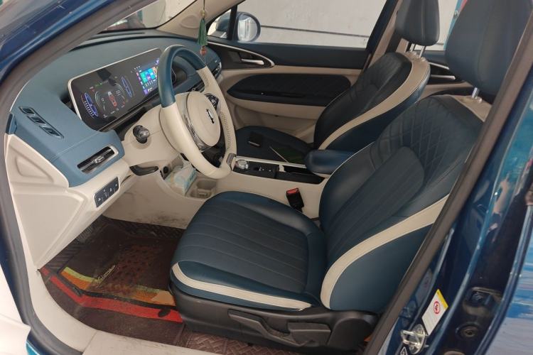 Used ORA Good Cat 2021 400km Standard Range Venus Edition Lithium Iron Phosphate Left Front Seat