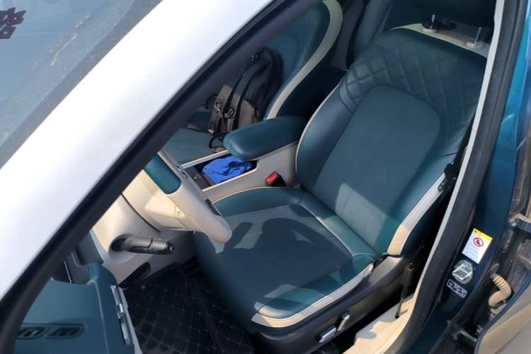 Used ORA Good Cat 2021 400km Standard Range Athena Edition Lithium-Ion Battery Left Front Seat