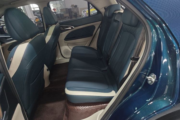 Used ORA Good Cat 2021 400km Standard Range Athena Edition Lithium-Ion Battery Left Rear Seat