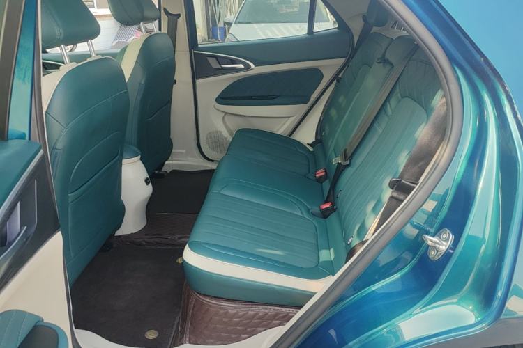 Used ORA Good Cat 2021 400km Standard Range Athena Edition Lithium-Ion Battery Left Rear Seat