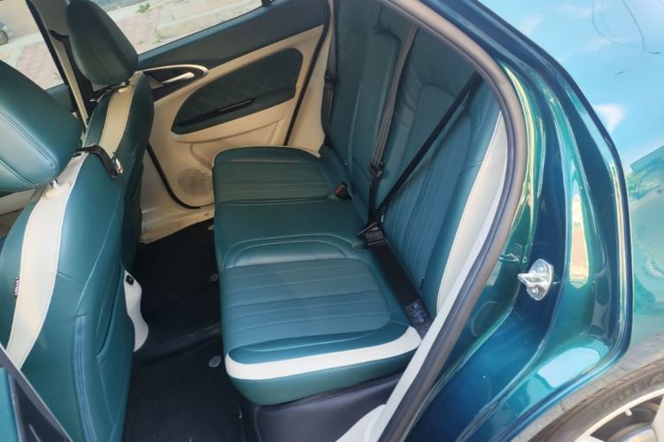 Used ORA Good Cat 2021 400km Standard Range Athena Edition Lithium-Ion Battery Left Rear Seat