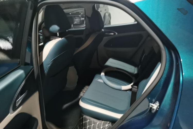Used ORA Good Cat 2021 400km Standard Range Athena Edition Lithium Iron Phosphate Left Rear Seat