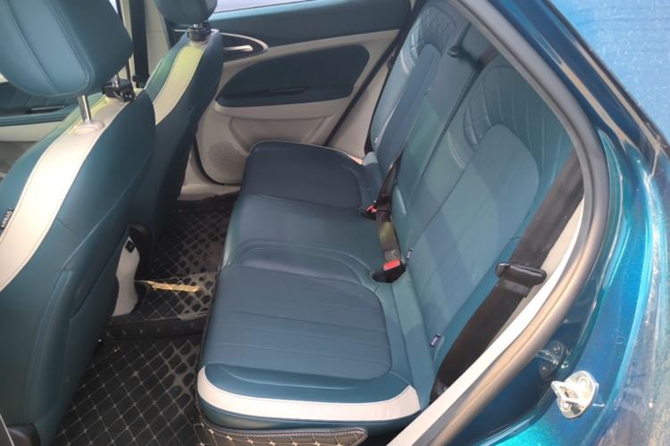 Used ORA Good Cat 2021 400km Standard Range Athena Edition Lithium-Ion Battery Left Rear Seat