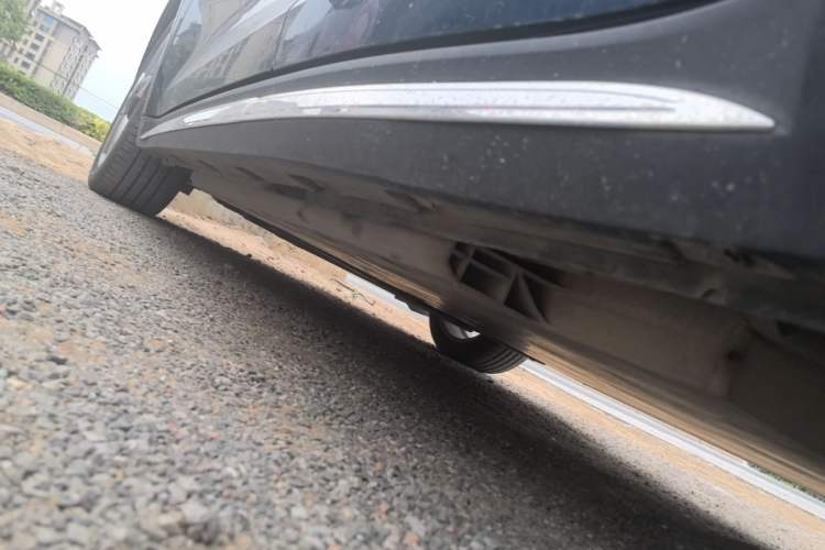 Used ORA Good Cat 2021 400km Standard Range Athena Edition Lithium-Ion Battery Left Side Sill