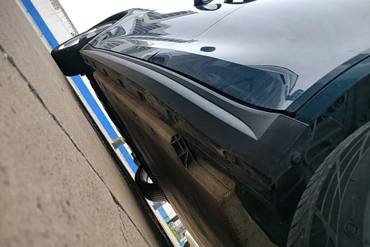 Used ORA Good Cat 2021 400km Standard Range Athena Edition Lithium-Ion Battery Left Side Sill