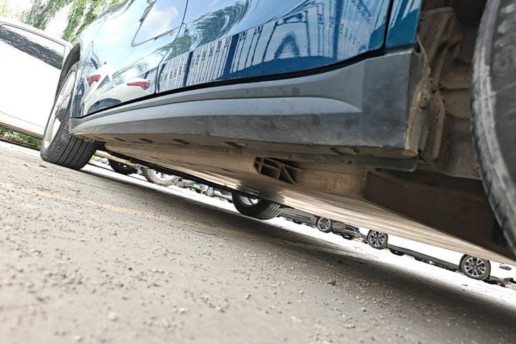 Used ORA Good Cat 2021 400km Standard Range Venus Edition Lithium-Ion Battery Left Side Sill