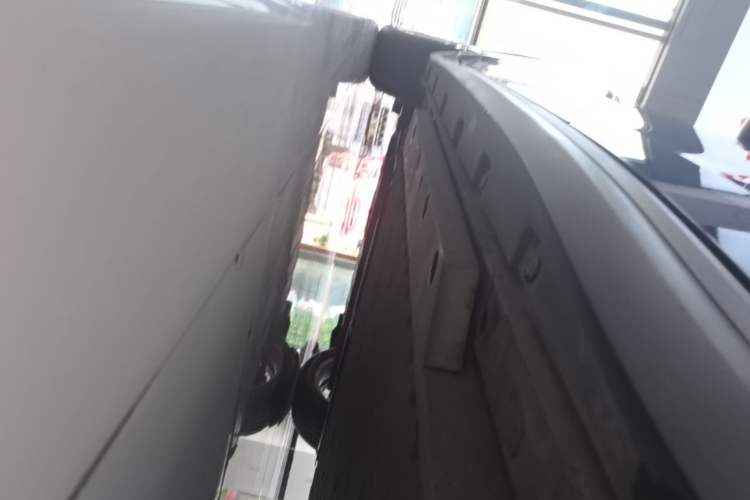 Used ORA Good Cat 2021 400km Standard Range Athena Edition Lithium Iron Phosphate Left Side Sill