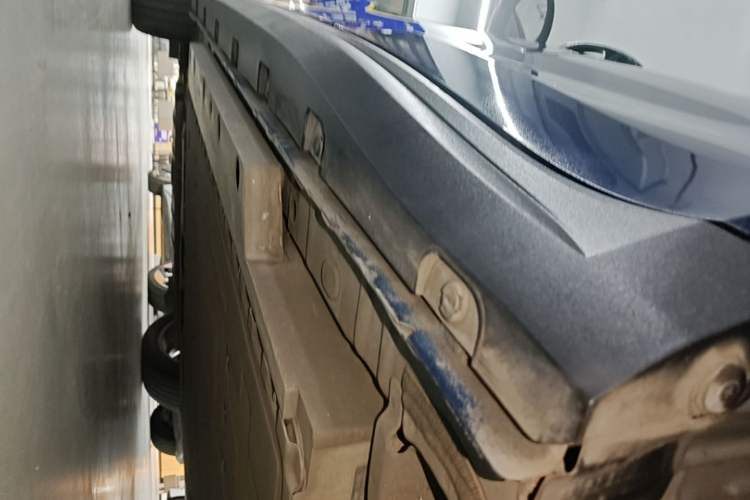 Used ORA Good Cat 2021 400km Standard Range Venus Edition Lithium Iron Phosphate Left Side Sill