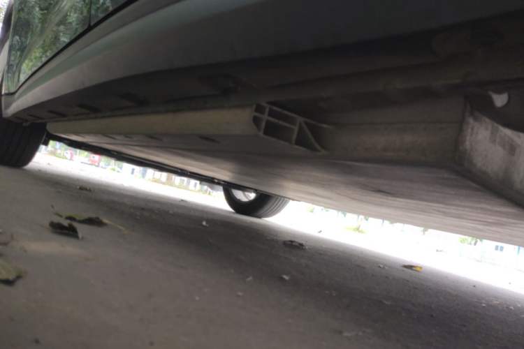 Used ORA Good Cat 2021 400km Standard Range Athena Edition Lithium-Ion Battery Left Side Sill