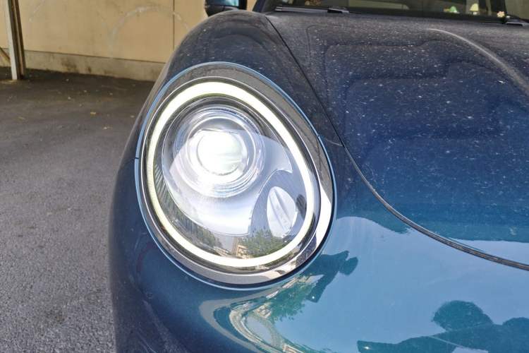 Used ORA Good Cat 2021 500km Long-Range Apollo Edition Ternary Lithium Right Front Headlight