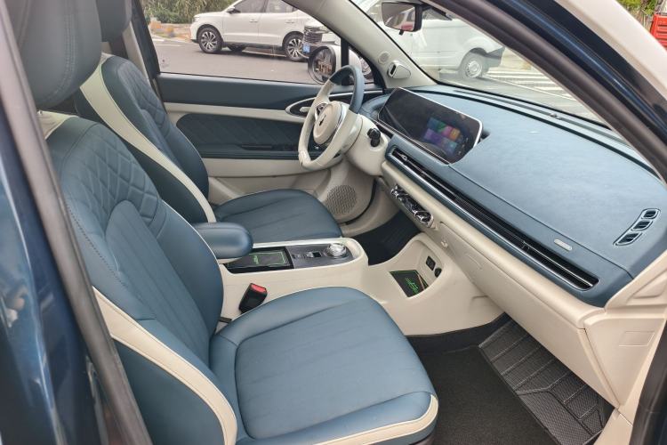 Used ORA Good Cat 2021 400km Standard Range Athena Edition Lithium-Ion Battery Right Front Seat