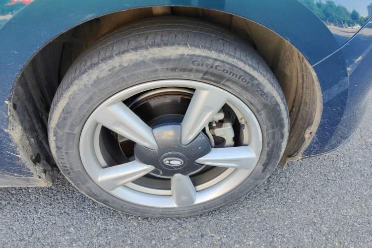 Used ORA Good Cat 2021 400km Standard Range Venus Edition Lithium-Ion Battery Right Front Wheel Hub