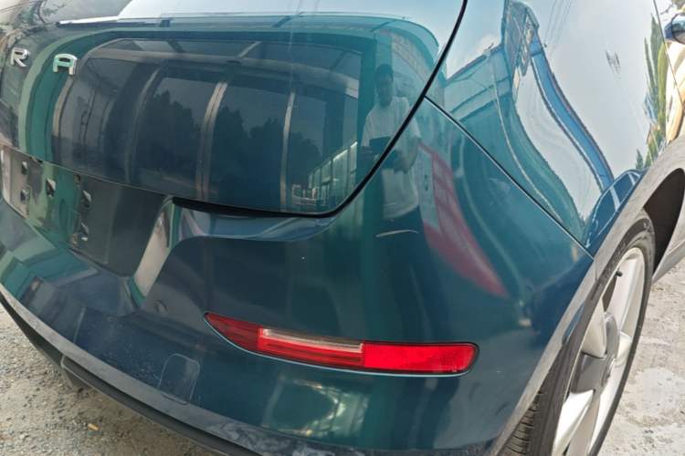 Used ORA Good Cat 2021 400km Standard Range Venus Edition Lithium-Ion Battery Right Rear Taillight
