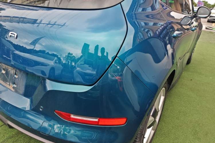 Used ORA Good Cat 2021 500km Long-Range Poseidon Edition Lithium-Ion Battery Right Rear Taillight