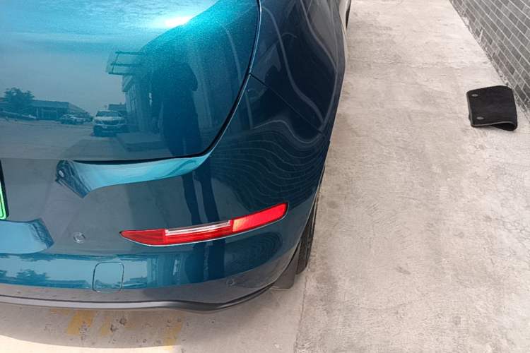 Used ORA Good Cat 2021 400km Standard Range Venus Edition Lithium-Ion Battery Right Rear Taillight