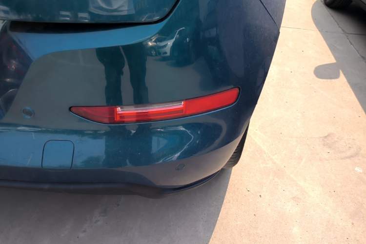 Used ORA Good Cat 2021 400km Standard Range Athena Edition Lithium-Ion Battery Right Rear Taillight