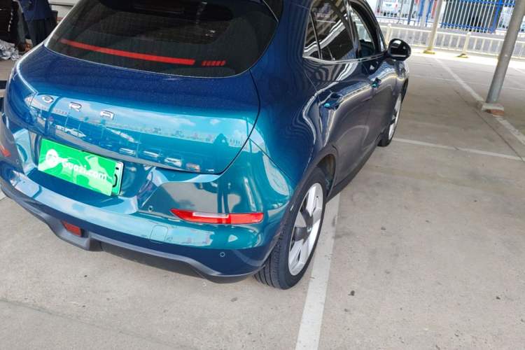 Used ORA Good Cat 2021 400km Standard Range Athena Edition Lithium-Ion Battery Right Rear Taillight