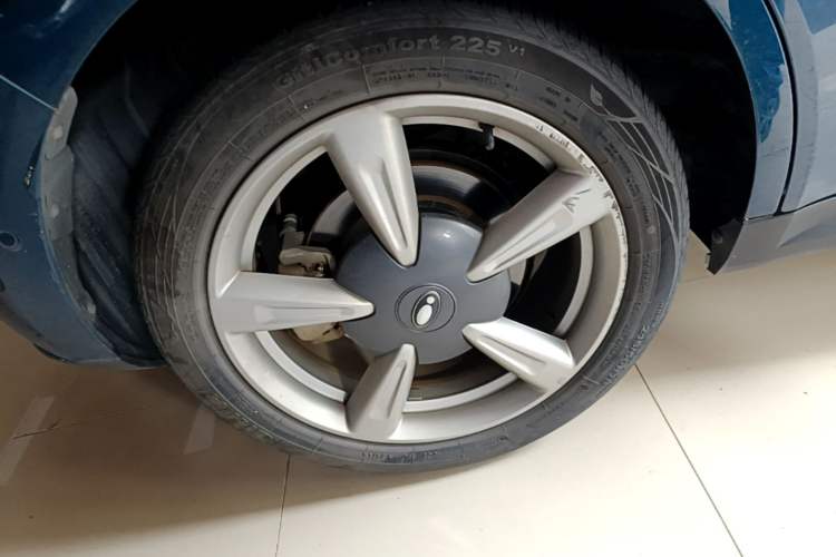 Used ORA Good Cat 2021 500km Long-Range Poseidon Edition Lithium-Ion Battery Right Rear Wheel Hub