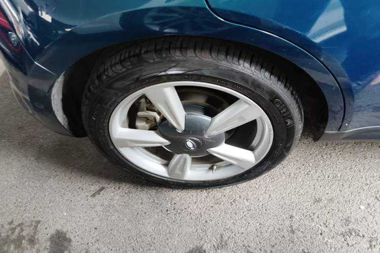 Used ORA Good Cat 2021 400km Standard Range Athena Edition Lithium Iron Phosphate Right Rear Wheel Hub