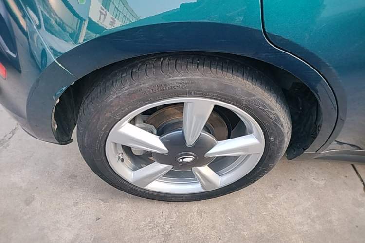 Used ORA Good Cat 2021 400km Standard Range Venus Edition Lithium-Ion Battery Right Rear Wheel Hub
