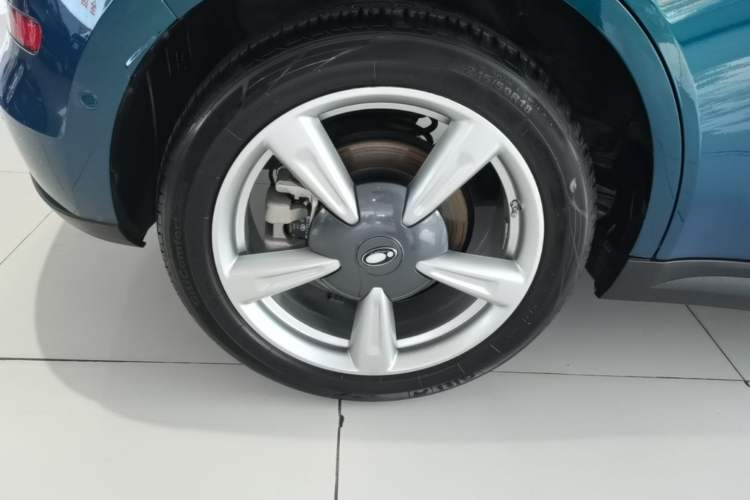 Used ORA Good Cat 2021 400km Standard Range Athena Edition Lithium Iron Phosphate Right Rear Wheel Hub