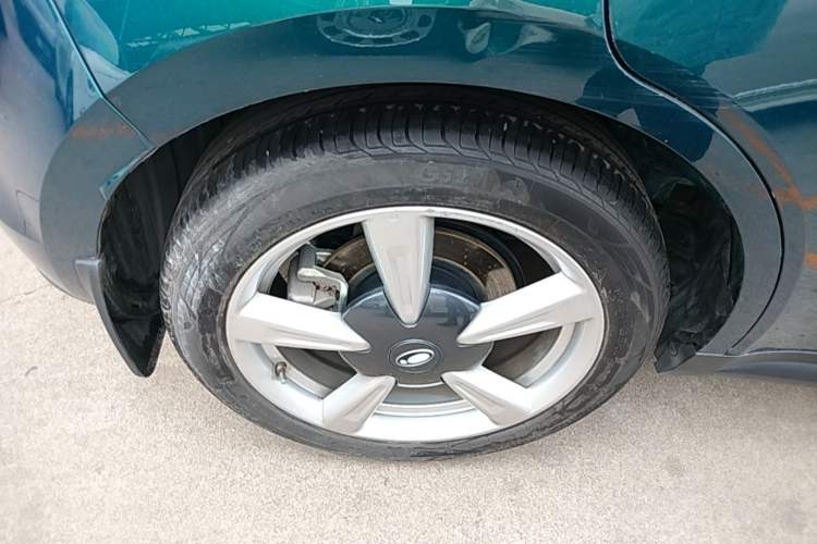 Used ORA Good Cat 2021 400km Standard Range Venus Edition Lithium-Ion Battery Right Rear Wheel Hub