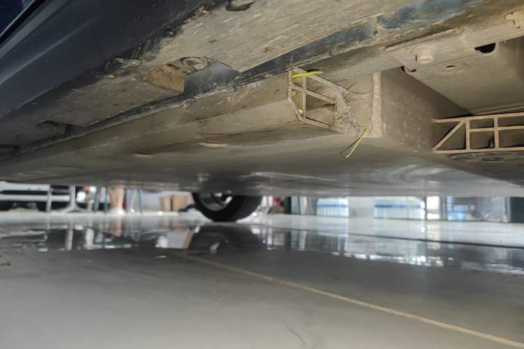 Used ORA Good Cat 2021 400km Standard Range Athena Edition Lithium-Ion Battery Right Side Sill
