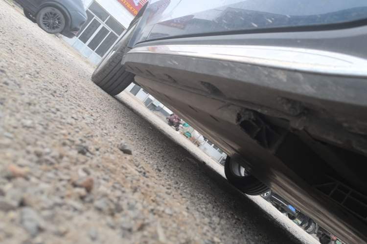 Used ORA Good Cat 2021 400km Standard Range Athena Edition Lithium-Ion Battery Right Side Sill