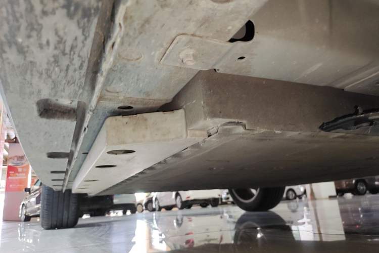 Used ORA Good Cat 2021 400km Standard Range Venus Edition Lithium Iron Phosphate Right Side Sill