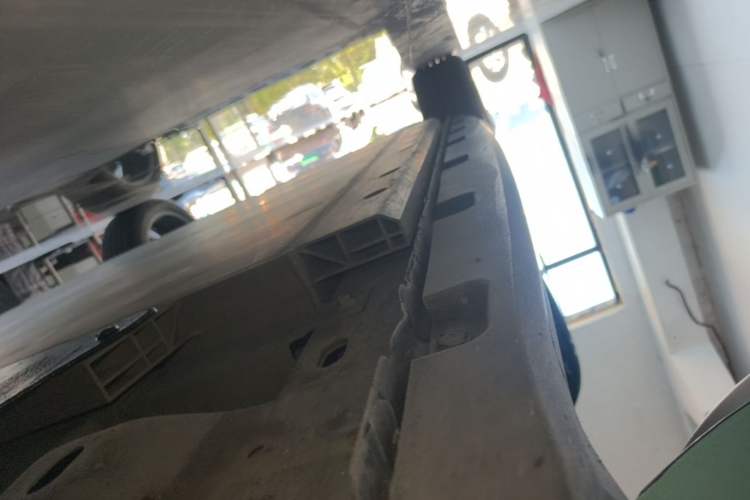 Used ORA Good Cat 2021 500km Long-Range Poseidon Edition Lithium-Ion Battery Right Side Sill