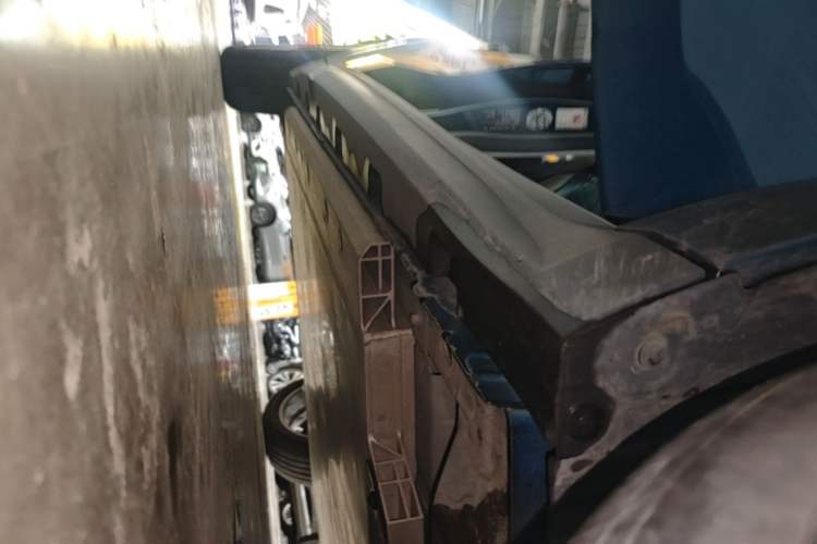 Used ORA Good Cat 2021 400km Standard Range Athena Edition Lithium-Ion Battery Right Side Sill