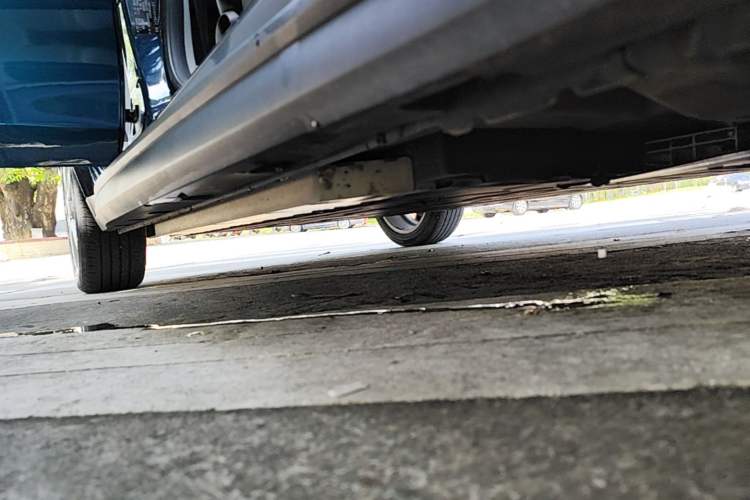 Used ORA Good Cat 2021 400km Standard Range Venus Edition Lithium Iron Phosphate Right Side Sill