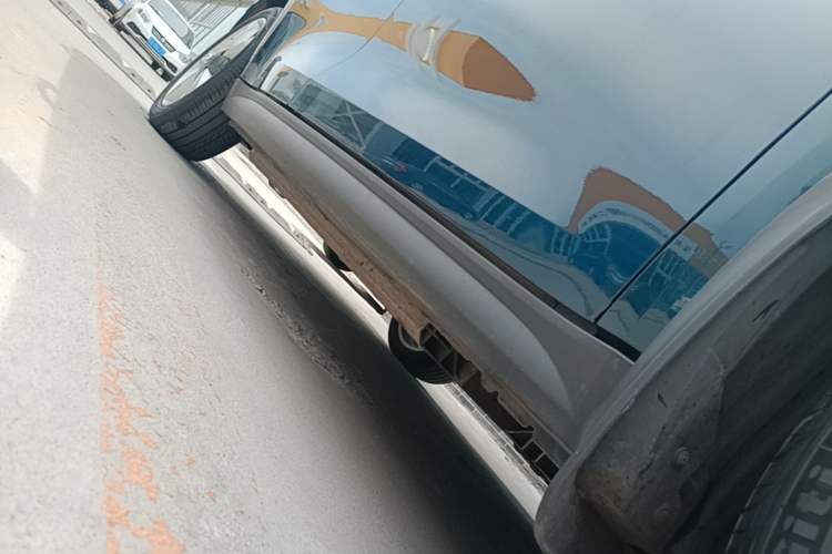 Used ORA Good Cat 2021 400km Standard Range Venus Edition Lithium-Ion Battery Right Side Sill