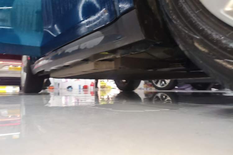 Used ORA Good Cat 2021 400km Standard Range Venus Edition Lithium Iron Phosphate Right Side Sill
