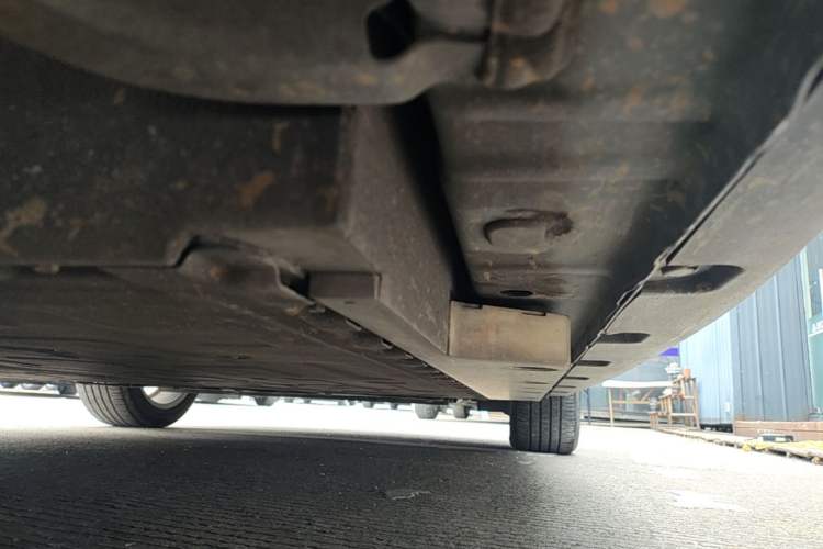 Used ORA Good Cat 2021 400km Standard Range Venus Edition Lithium Iron Phosphate Right Side Sill